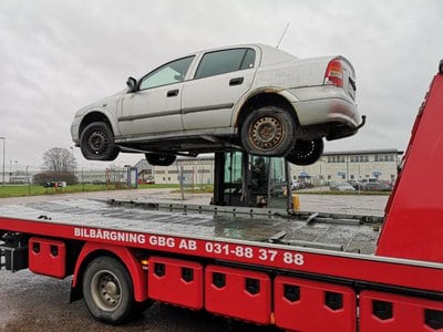 Bilskrot på Orust har däck till Opel